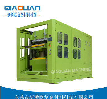 熱塑成型機 熱塑成型機