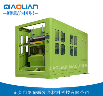 熱塑成型機 熱塑成型機